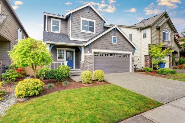 Curb Appeal Landscaping in Anderson
