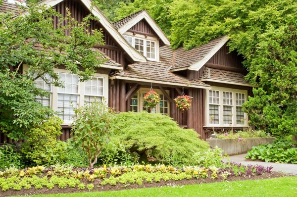 Log Home Landscaping in Anderson